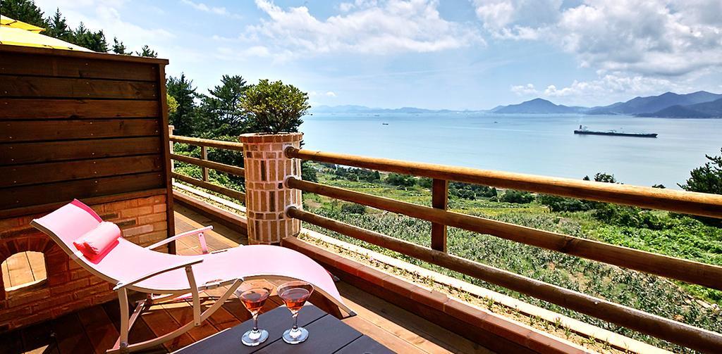 Gung Pension Namhae Zewnętrze zdjęcie